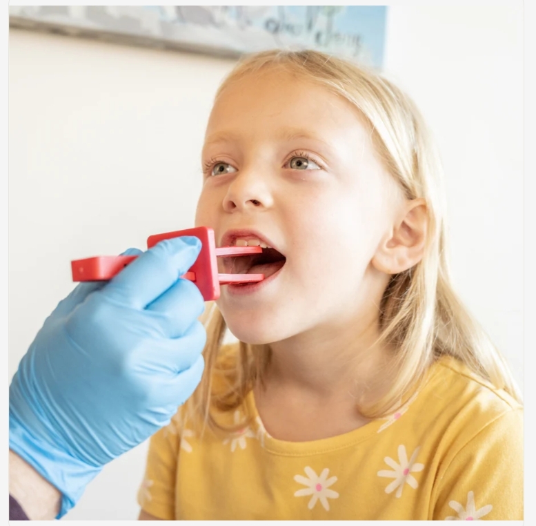 Ogarniamy żuchwę, wargi, język i zgryz...